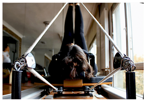 Pilatesi esneklik için seviyoruz